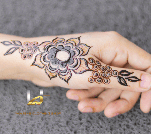 12 Gorgeous Tattoo Mehndi Designs For 
